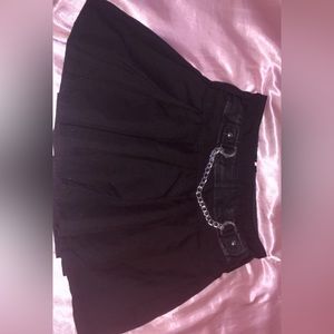 Black skirt with chain, not stretchy, never worn